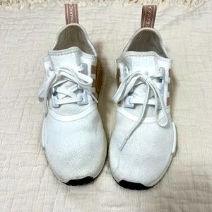 Adidas Boost cloud white with ash pearl